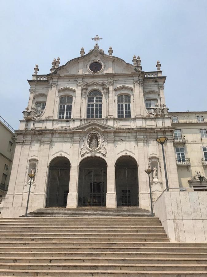 Dobairro Suites At Merces Lisboa Eksteriør bilde